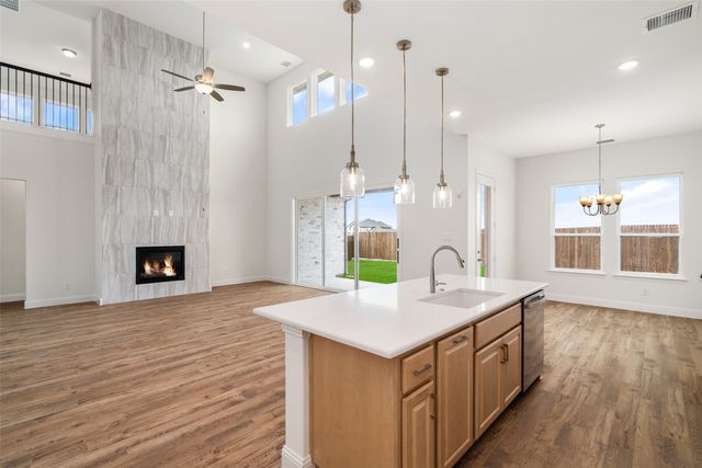 925 Cedar Street, Lavon, TX 75166