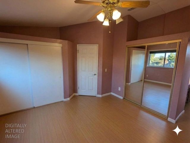 8075 Calle Royale Way, Sacramento, CA 95823