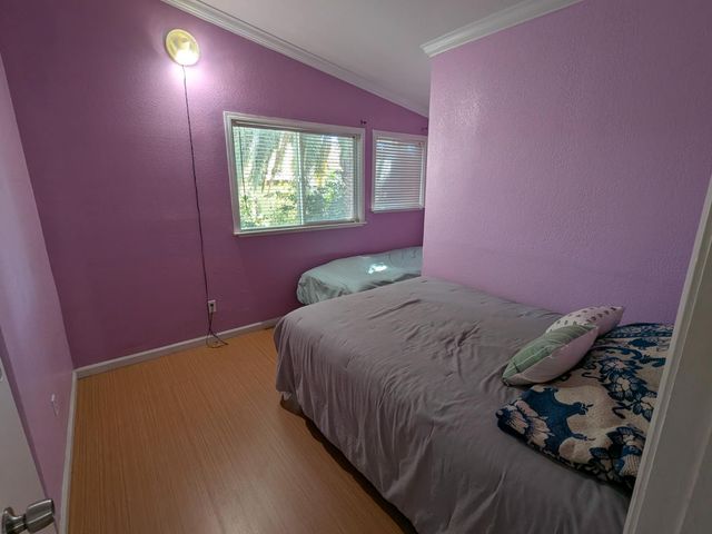 8075 Calle Royale Way, Sacramento, CA 95823