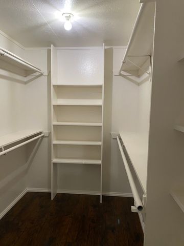384 W Van Alstyne Parkway, Van Alstyne, TX 75495