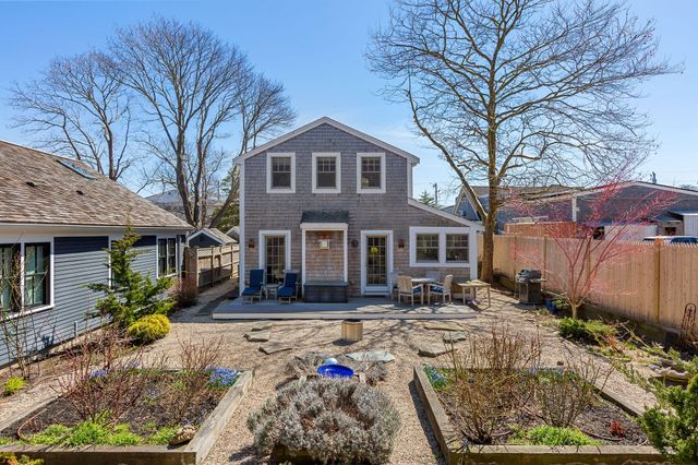 240 Bradford Street UNIT 3, Provincetown, MA 02657