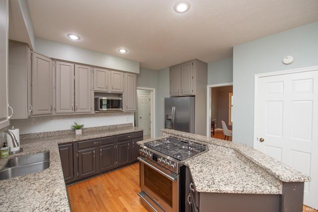 3801 W Capilano Drive, West Lafayette, IN 47906