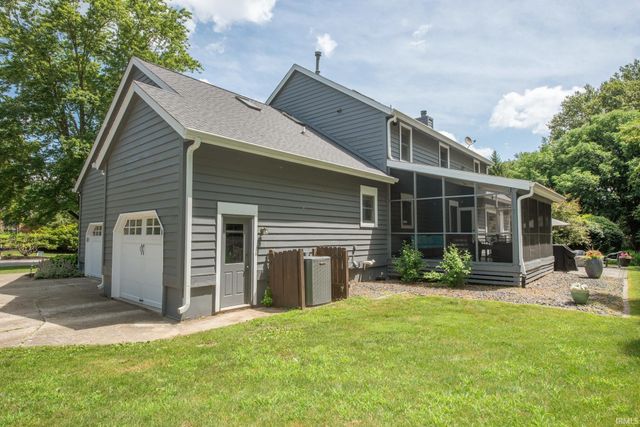 3801 W Capilano Drive, West Lafayette, IN 47906