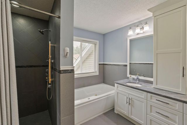 2068 124th Lane NW, Coon Rapids, MN 55448