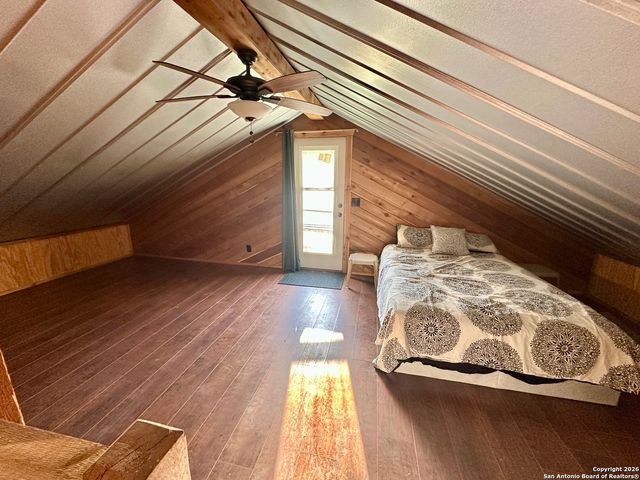 794 Rio Luna, Bandera, TX 78003