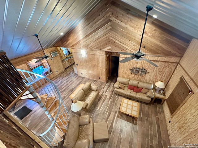 794 Rio Luna, Bandera, TX 78003