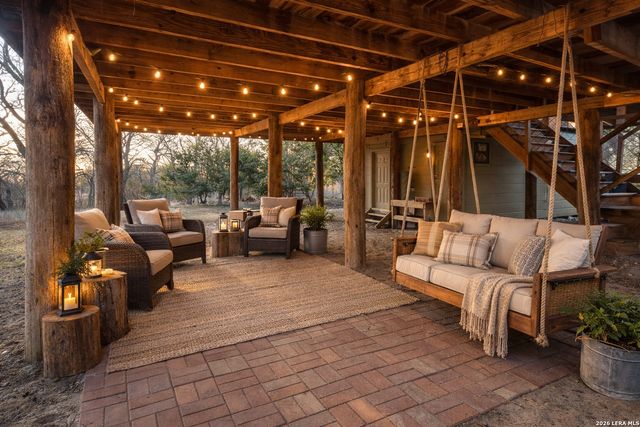 794 Rio Luna, Bandera, TX 78003