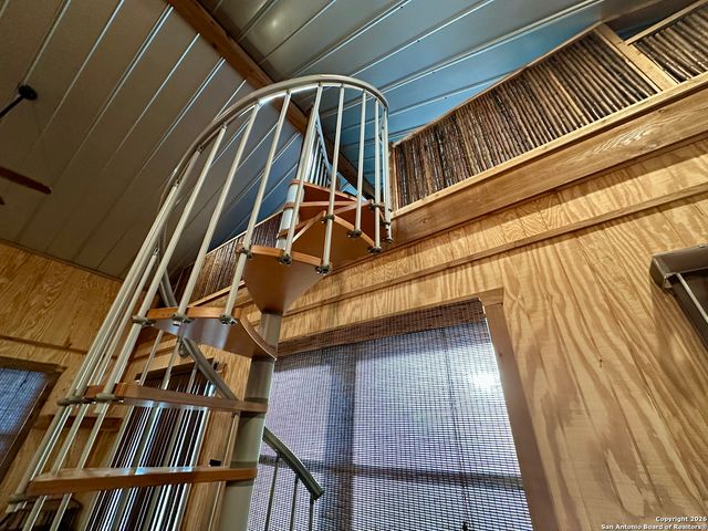 794 Rio Luna, Bandera, TX 78003