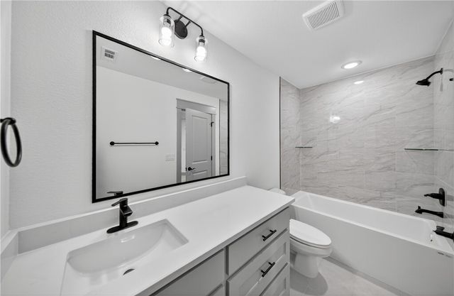 4979 Farmhouse Street, Springdale, AR 72762