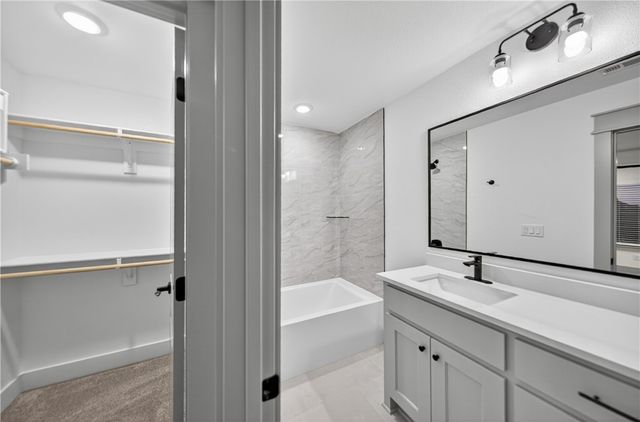 4979 Farmhouse Street, Springdale, AR 72762