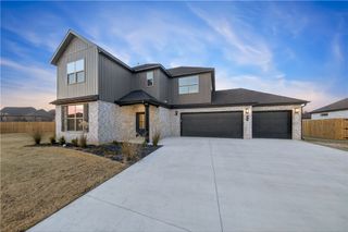 4979 Farmhouse Street, Springdale, AR 72762