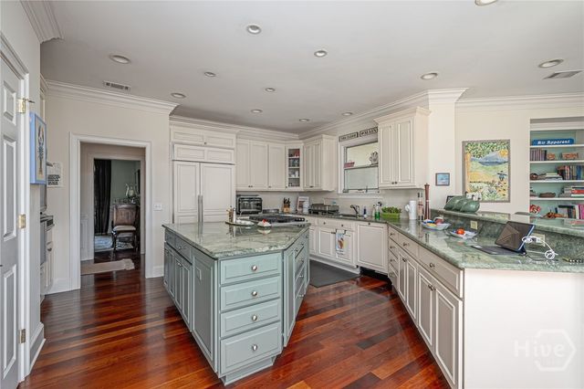24 Captains Crossing, Savannah, GA 31411