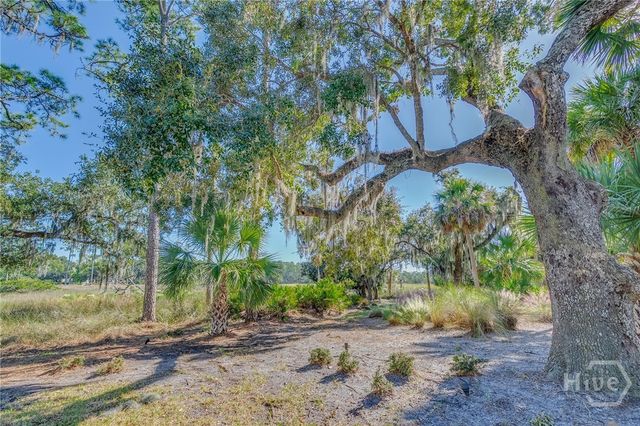 24 Captains Crossing, Savannah, GA 31411
