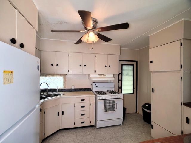 407 51ST AVENUE TERRACE W, Bradenton, FL 34207