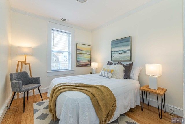 32 Willowdale Avenue, Montclair, NJ 07042