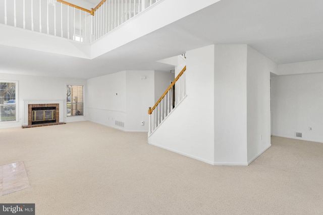 19 DORSET CT, Princeton, NJ 08540