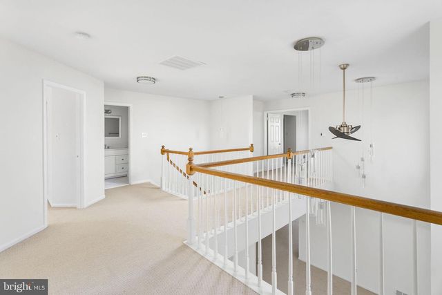 19 DORSET CT, Princeton, NJ 08540