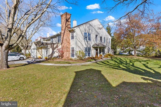 19 DORSET CT, Princeton, NJ 08540