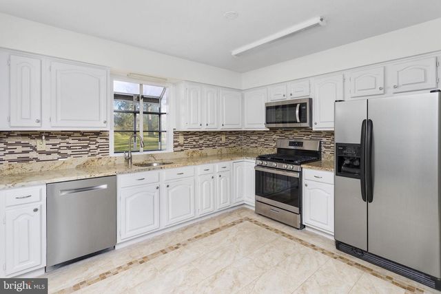 19 DORSET CT, Princeton, NJ 08540