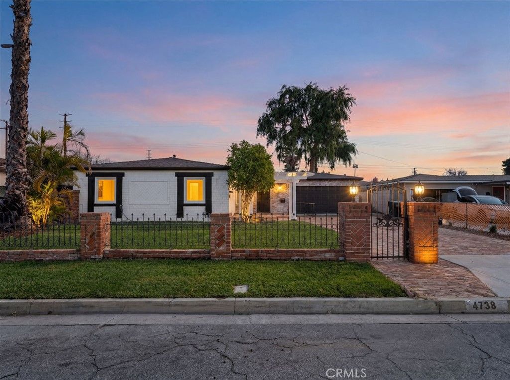 Image 1 of property listing at 4738 N Midsite, Covina, CA 91722