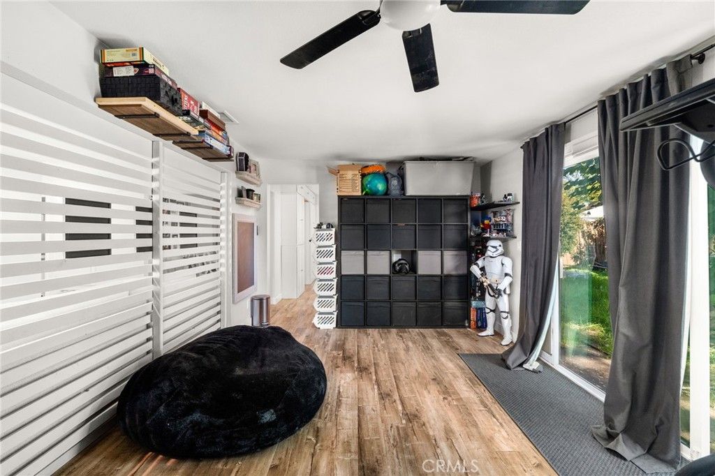 Image 16 of property listing at 4738 N Midsite, Covina, CA 91722