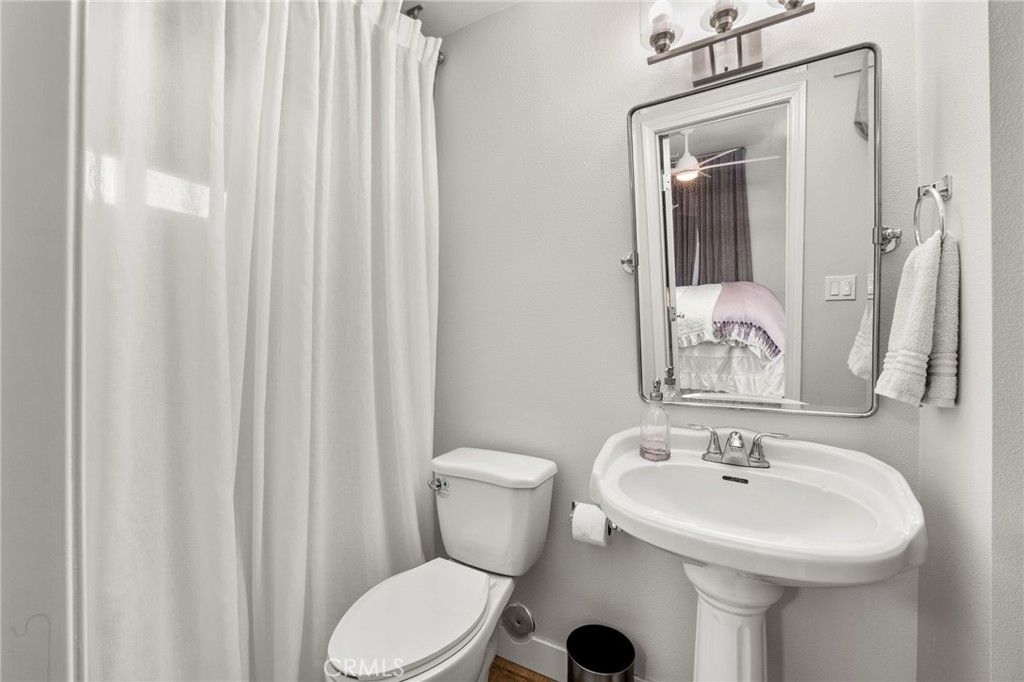 Image 20 of property listing at 4738 N Midsite, Covina, CA 91722