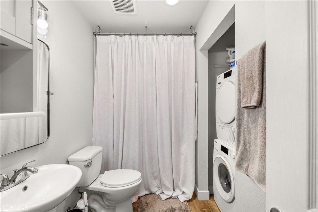 Image 22 of property listing at 4738 N Midsite, Covina, CA 91722