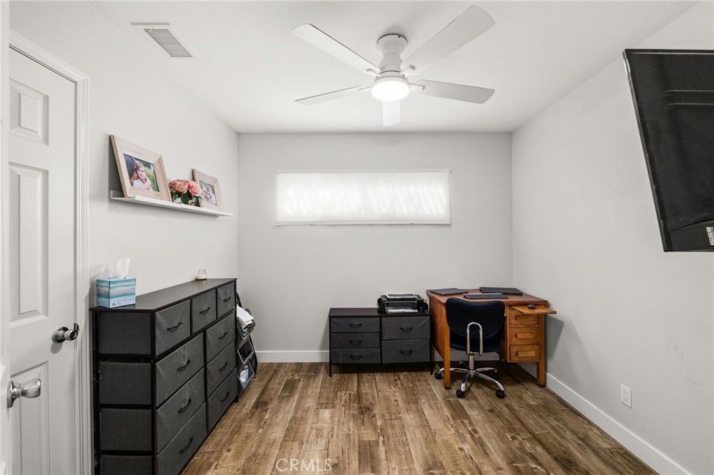 Image 23 of property listing at 4738 N Midsite, Covina, CA 91722