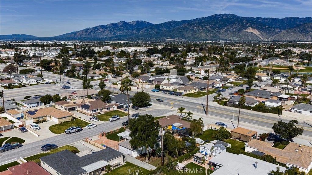 Image 27 of property listing at 4738 N Midsite, Covina, CA 91722