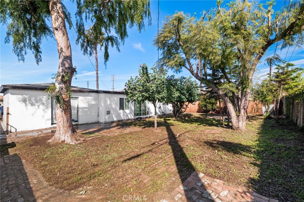 Image 30 of property listing at 4738 N Midsite, Covina, CA 91722