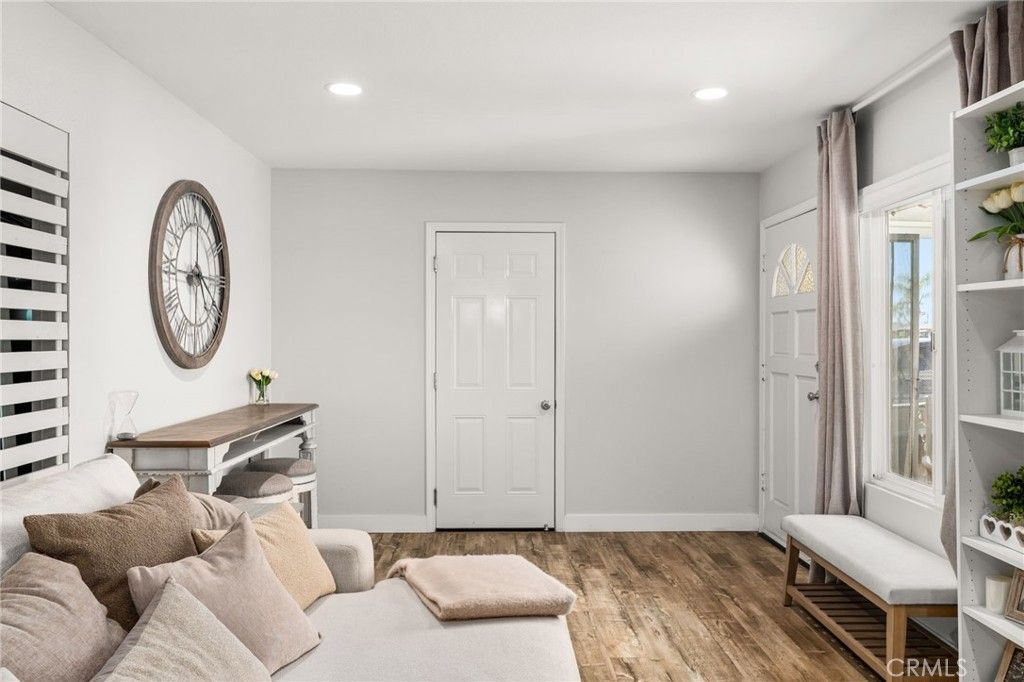 Image 5 of property listing at 4738 N Midsite, Covina, CA 91722