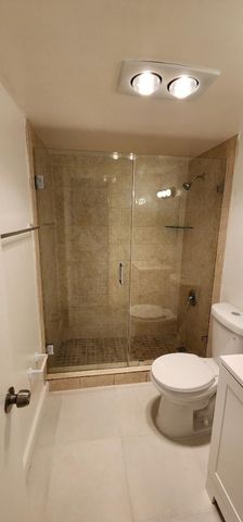 600 Village Green Court 304, Palm Springs, FL 33461