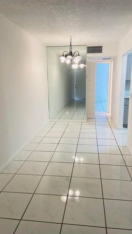 600 Village Green Court 304, Palm Springs, FL 33461