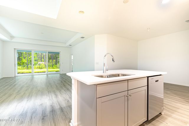 886 Margaritaville Avenue, Daytona Beach, FL 32124