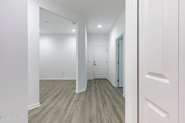 886 Margaritaville Avenue, Daytona Beach, FL 32124