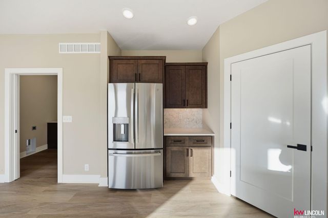 7600 N 50 Street, Lincoln, NE 68514