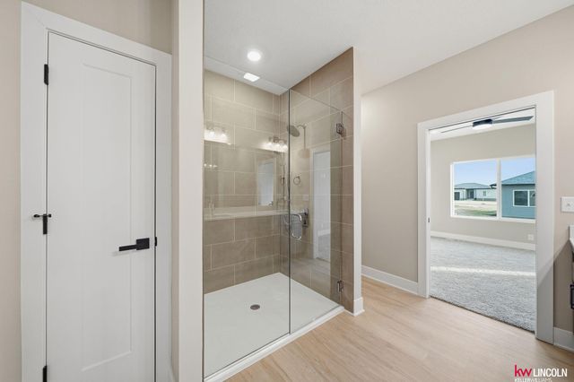 7600 N 50 Street, Lincoln, NE 68514