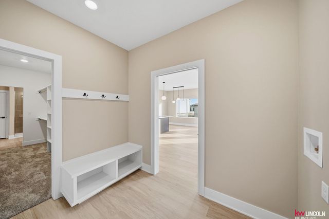 7600 N 50 Street, Lincoln, NE 68514