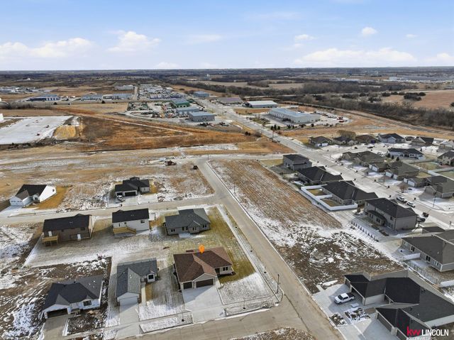 7600 N 50 Street, Lincoln, NE 68514