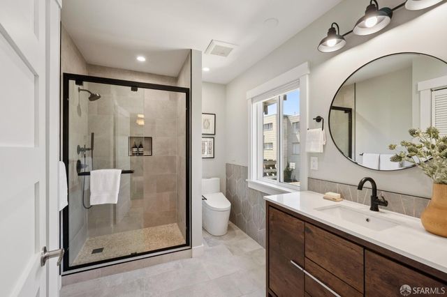 1239 19th Avenue, San Francisco, CA 94122