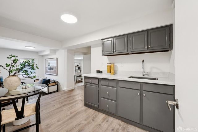 1239 19th Avenue, San Francisco, CA 94122