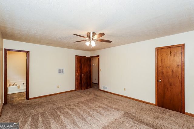 105 Bennington Drive, Stockbridge, GA 30281