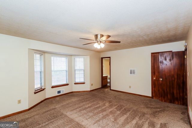 105 Bennington Drive, Stockbridge, GA 30281