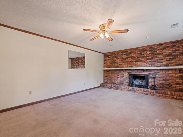11 Crestwood Lane, Candler, NC 28715