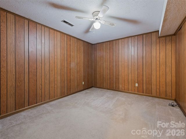 11 Crestwood Lane, Candler, NC 28715