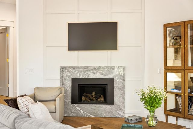 267 Alta Mira Dr, Vacaville, CA 95688