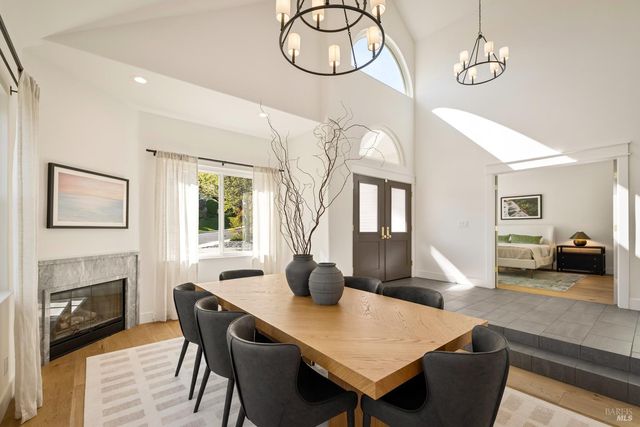 267 Alta Mira Dr, Vacaville, CA 95688