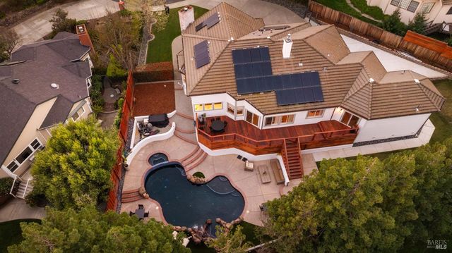 267 Alta Mira Dr, Vacaville, CA 95688