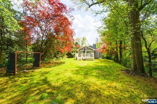 58 Oxford Place, Glen Rock, NJ 07452