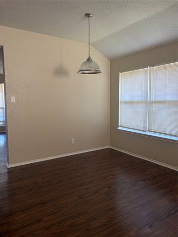 6506 Ashland Drive, Greenville, TX 75402